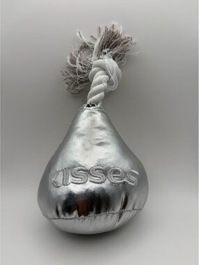 Silver Kisses Plush Dog Toy with Durable Rope, 8-Inch Large Size for Medium to大型